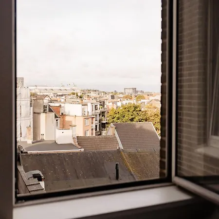 Zonnig Met Prachtig Uitzicht Op A+locatie Apartment