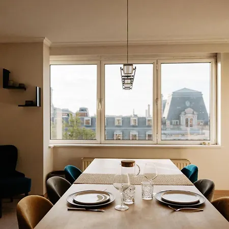 Zonnig Met Prachtig Uitzicht Op A+locatie